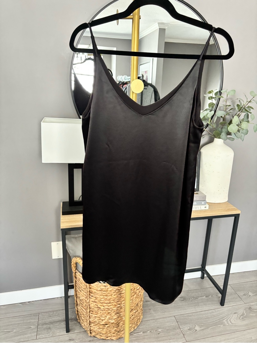 Judith & Charles Slip Dress - Picture 5 of 7
